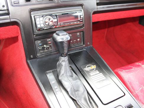 Used 1989 Chevrolet Corvette Convertible image 23