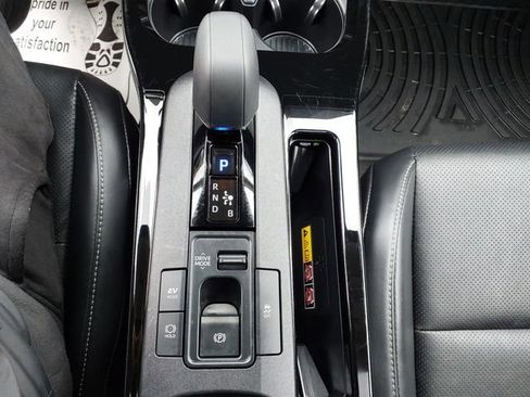 Used 2024 Toyota Prius Limited w/ Limited Premium Package AWD/4WD image 18