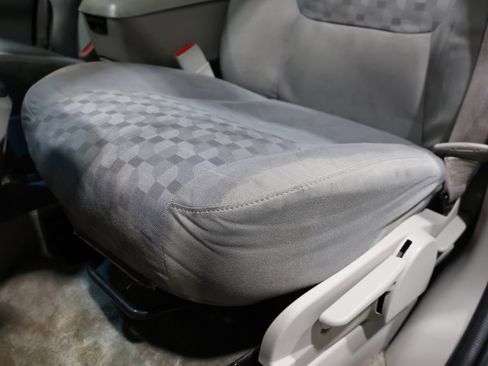 Used 2008 Chevrolet Equinox LS image 19