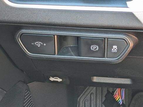 Used 2025 Kia K4 FWD image 17