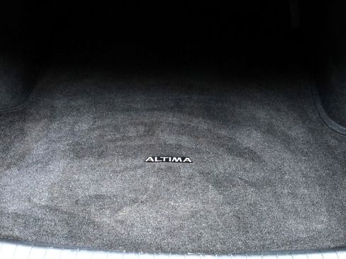 Used 2016 Nissan Altima 2.5 SV image 15