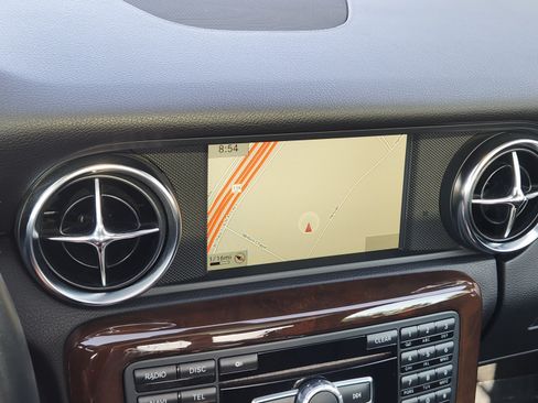 Used 2014 Mercedes-Benz SLK 350 image 16