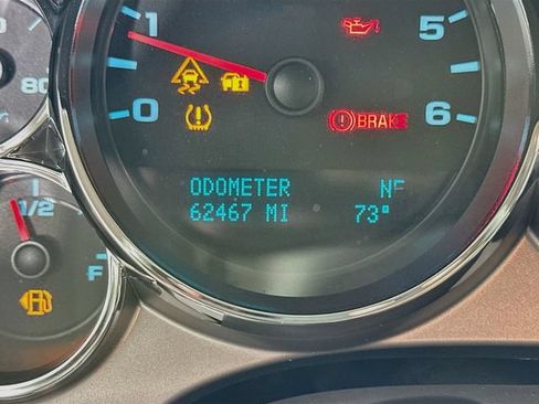 Used 2010 GMC Sierra 1500 SLE w/ Power Pack Plus AWD/4WD image 16