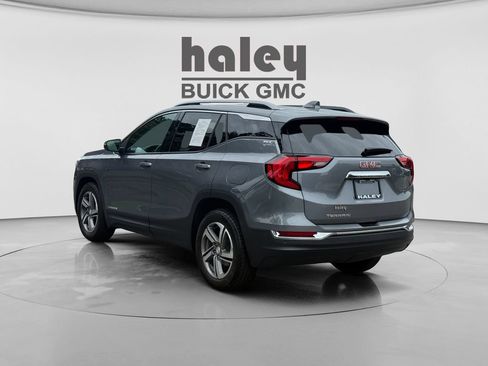 Used 2021 GMC Terrain SLT FWD image 3
