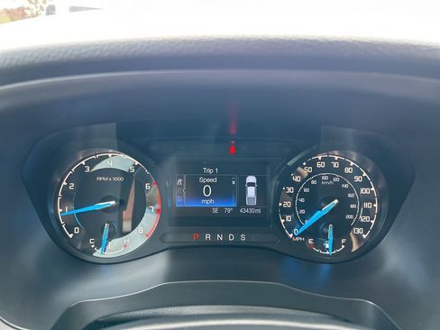 Used 2022 Ford Ranger XLT w/ Equipment Group 301A Mid AWD/4WD image 23