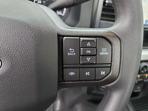 New 2025 Ford F550 4x4 Regular Cab Super Duty image 28