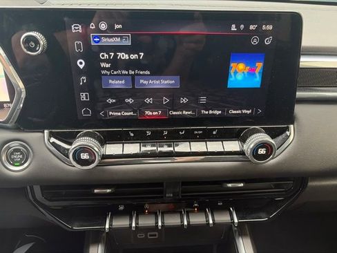 Certified 2025 GMC Canyon Elevation w/ Convenience Package AWD/4WD image 11