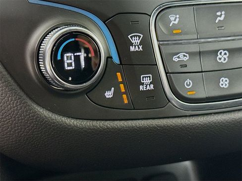 Used 2023 Chevrolet Equinox RS image 10