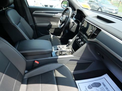 Used 2023 Volkswagen Atlas Cross Sport SEL AWD/4WD image 27