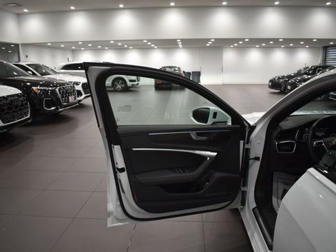 Used 2023 Audi A6 Premium Plus w/ Premium Plus Package AWD/4WD image 9