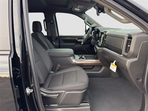 New 2026 Chevrolet Silverado 2500 LT w/ All Star Edition image 34