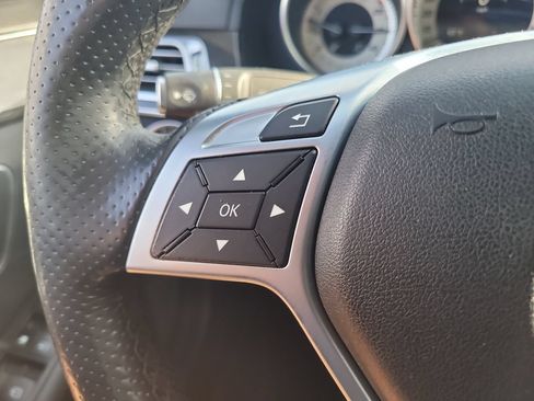 Used 2016 Mercedes-Benz E 350 Sedan image 25