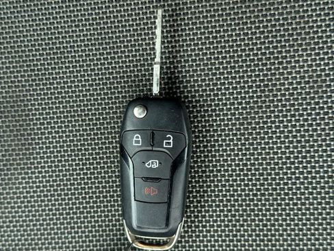 Used 2022 Ford Transit Connect XL image 35