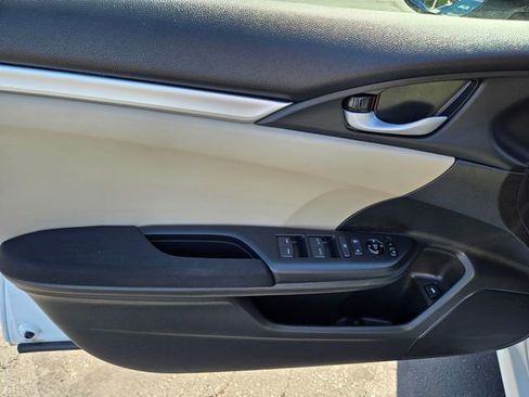 Used 2019 Honda Civic LX image 16