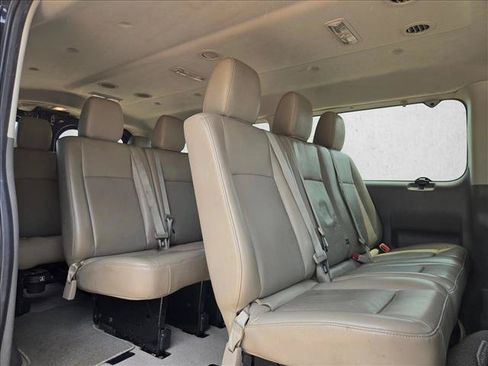 Used 2014 Nissan NV 3500 SL w/ Technology Package RWD image 16