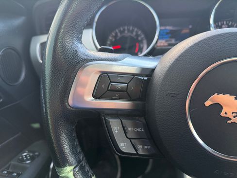 Used 2016 Ford Mustang GT Premium RWD image 20