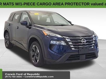 Used 2024 Nissan Rogue SV