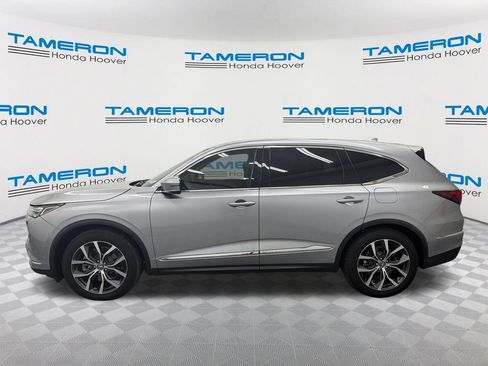 Used 2022 Acura MDX w/ Technology Package FWD image 2