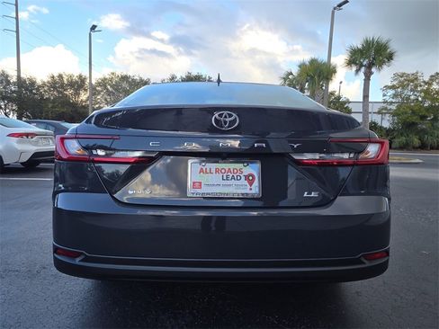 New 2026 Toyota Camry LE image 10