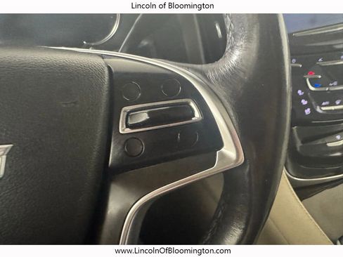 Used 2018 Cadillac Escalade ESV Luxury image 52