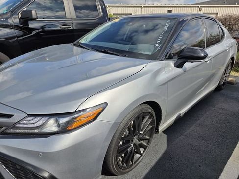 Used 2024 Toyota Camry XSE w/ Navigation Package FWD image 5