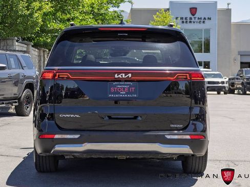 Used 2024 Kia Carnival SX Prestige FWD image 20