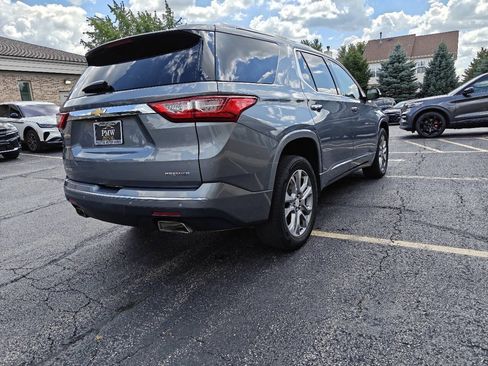 Used 2019 Chevrolet Traverse Premier w/ Driver Confidence II Package FWD image 5