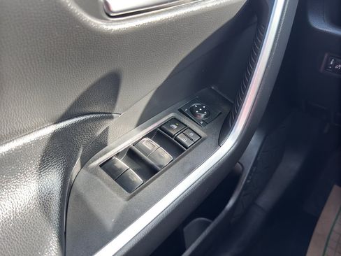 Used 2024 Toyota RAV4 XLE image 18