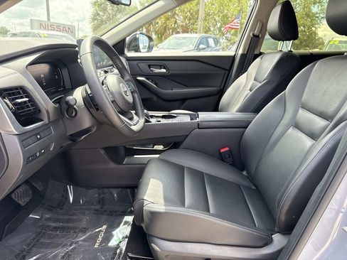 Certified 2024 Nissan Rogue SL w/ SL Premium Package FWD image 22