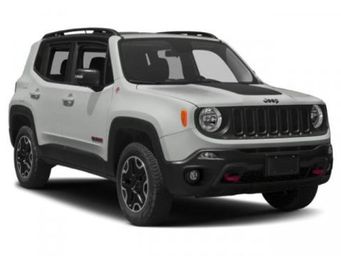 Used 2015 Jeep Renegade Trailhawk w/ Cold Weather Group image 9
