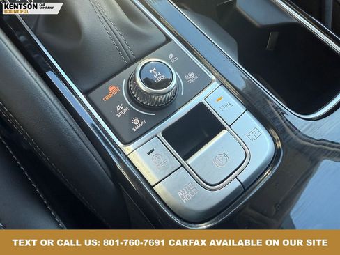 Used 2025 Kia Telluride SX Prestige image 25