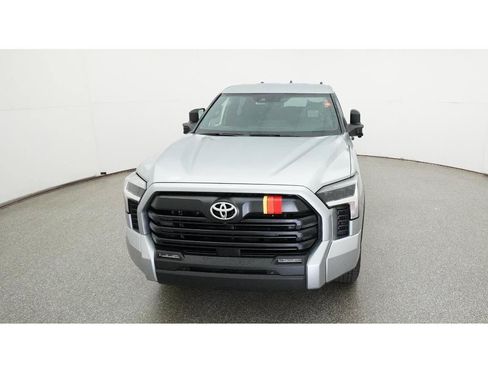 New 2026 Toyota Tundra SR5 AWD/4WD image 15