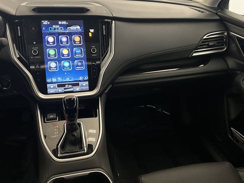 Used 2023 Subaru Outback Limited image 19