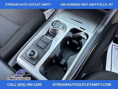Used 2022 Ford Explorer XLT AWD/4WD image 17