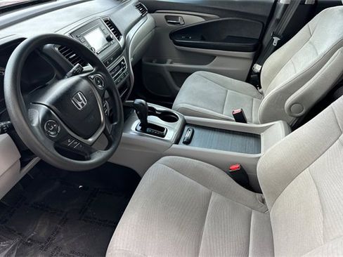 Certified 2018 Honda Pilot LX image 11