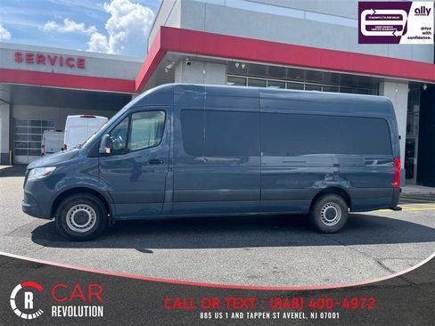 Used 2019 Mercedes-Benz Sprinter 170 image 4