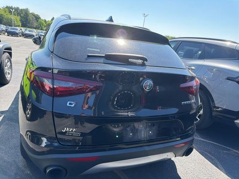 Used 2018 Alfa Romeo Stelvio Ti Sport AWD/4WD image 5