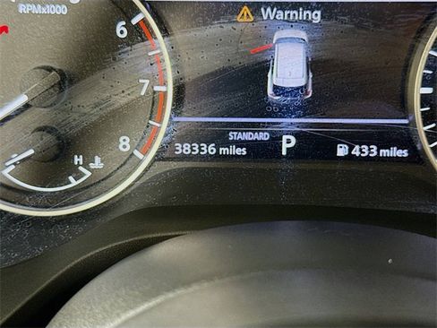 Certified 2021 Nissan Rogue S image 33