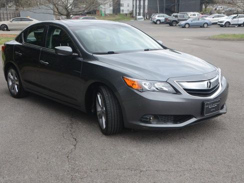 Used 2013 Acura ILX w/ Premium Package image 6