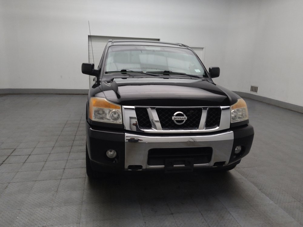 Used 2015 Nissan Titan SV w/ SV Value Truck Package AWD/4WD image 14