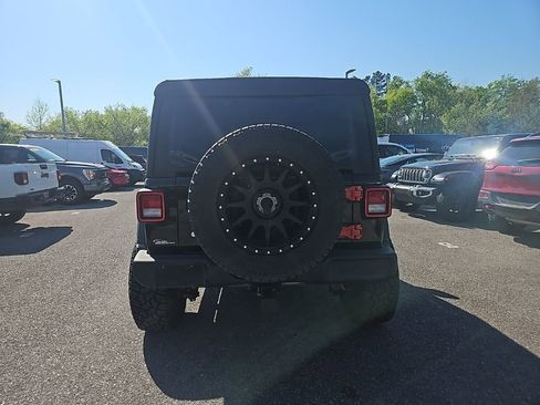 Used 2020 Jeep Wrangler Unlimited Sport S image 6