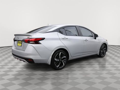 Used 2025 Nissan Versa SR w/ Trunk Package image 3