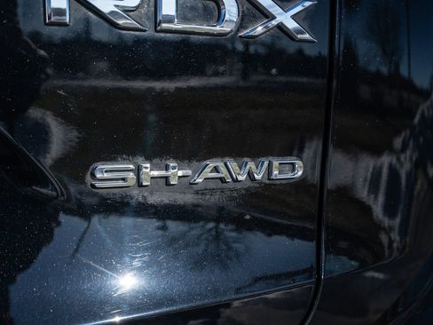 Certified 2025 Acura RDX w/ Technology Package image 14