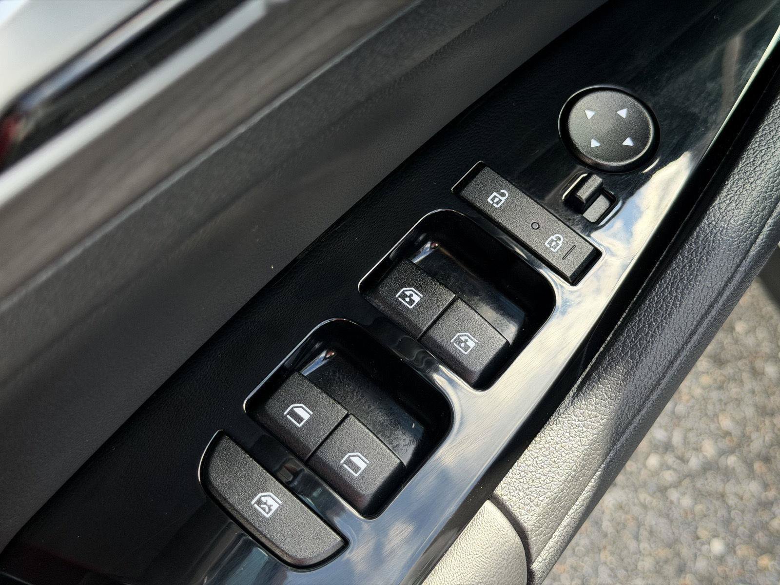 Used 2024 Kia Sportage X-Pro Prestige AWD/4WD image 29