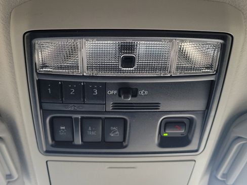 Used 2024 Toyota 4Runner SR5 Premium image 37