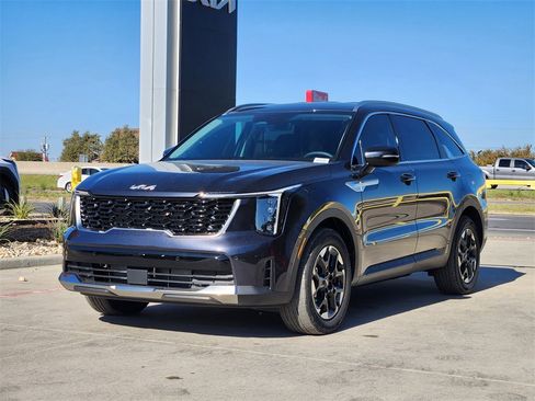 New 2026 Kia Sorento S image 2