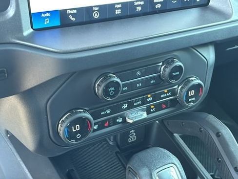 New 2026 Ford Bronco Badlands AWD/4WD image 19