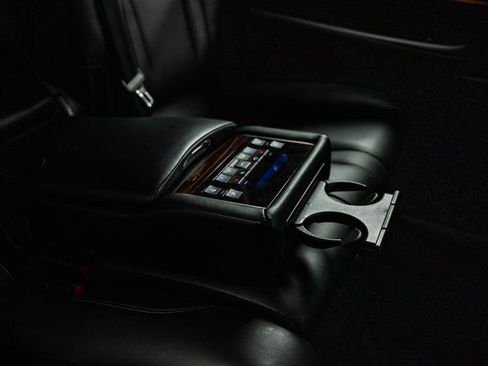 Used 2016 Lexus LX 570 4WD image 15