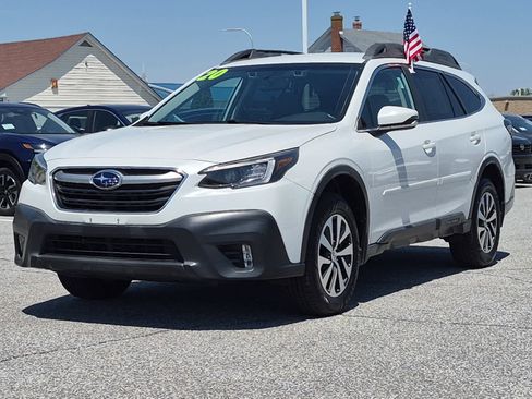 Used 2020 Subaru Outback Premium AWD/4WD image 1