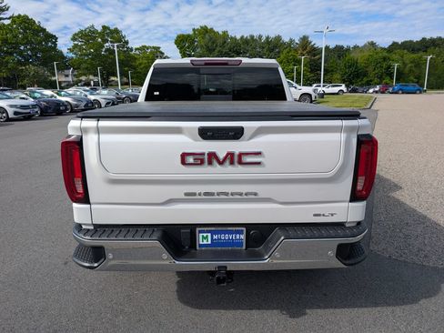 Used 2024 GMC Sierra 1500 SLT w/ SLT Premium Plus Package AWD/4WD image 4